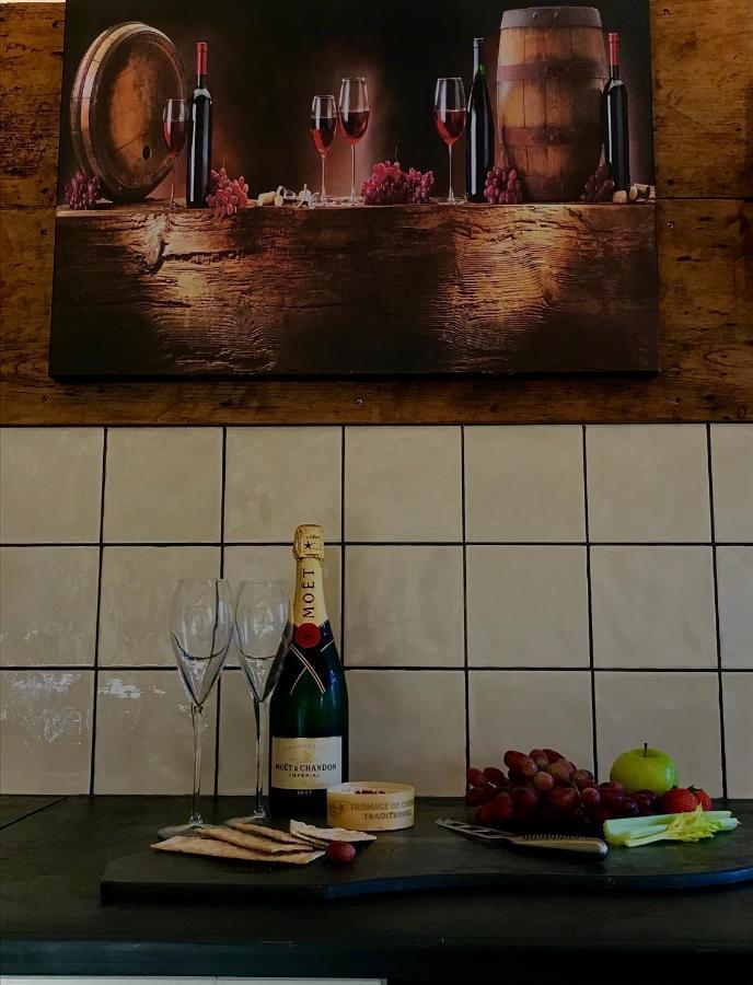 Trelaske Mill Cider Barn-With Hot Tub, Fire Pit Bbq Lewannick Buitenkant foto